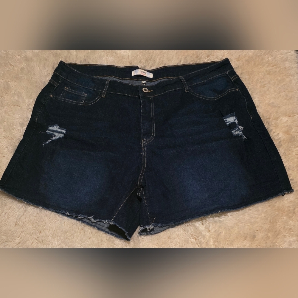 CALIFORNIA VINTAGE Dark Wash Distressed Stretch Denim Shorts Raw Hem Plus Sz. 20